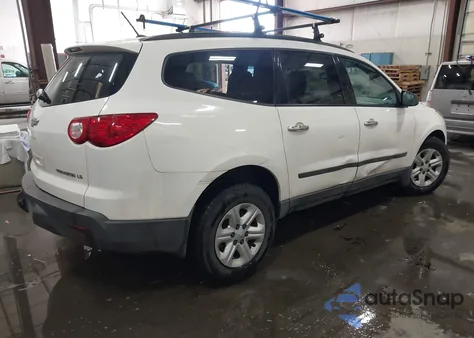2012 Chevrolet Traverse Ls из США, поврежденный, VIN 1GNKVEED1CJ132211